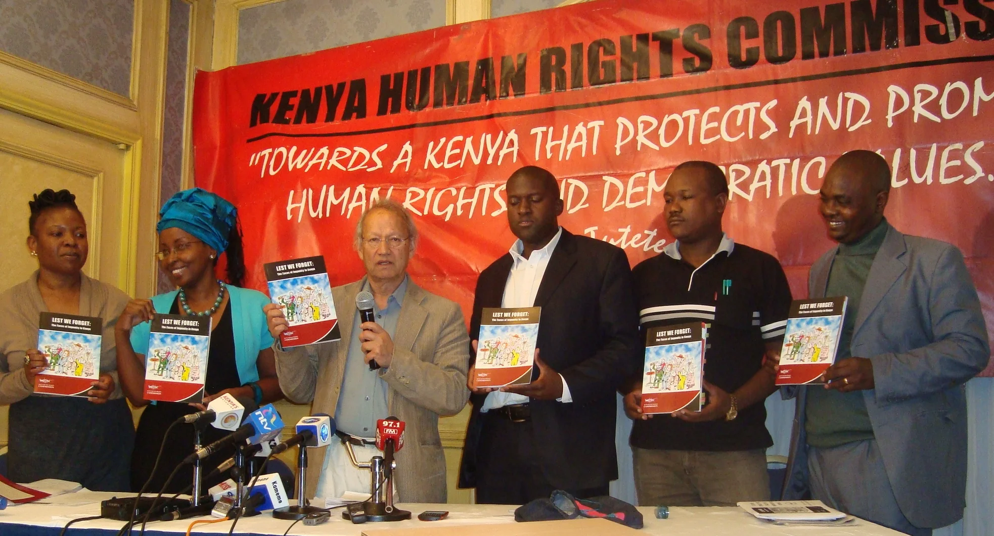 Prof. Yash Pal Ghai, Director of Katiba Institute officially launches the report. Others, from left to right are Atsango Chesoni- Executive Director KHRC; Betty Murungi-Vice Chair KHRC Board of Directors; Cyprian Nyamwamu-Convener NCEC; Tom Kagwe-Senior Programme Officer KHRC; and Davis Malombe-Deputy Executive Director KHRC